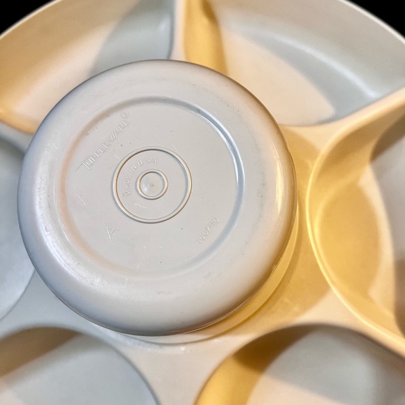 Vintage Tupperware Divided Veggie Fruit Dip Party Tray Bottom Tray For Ice - Picture 9 of 13